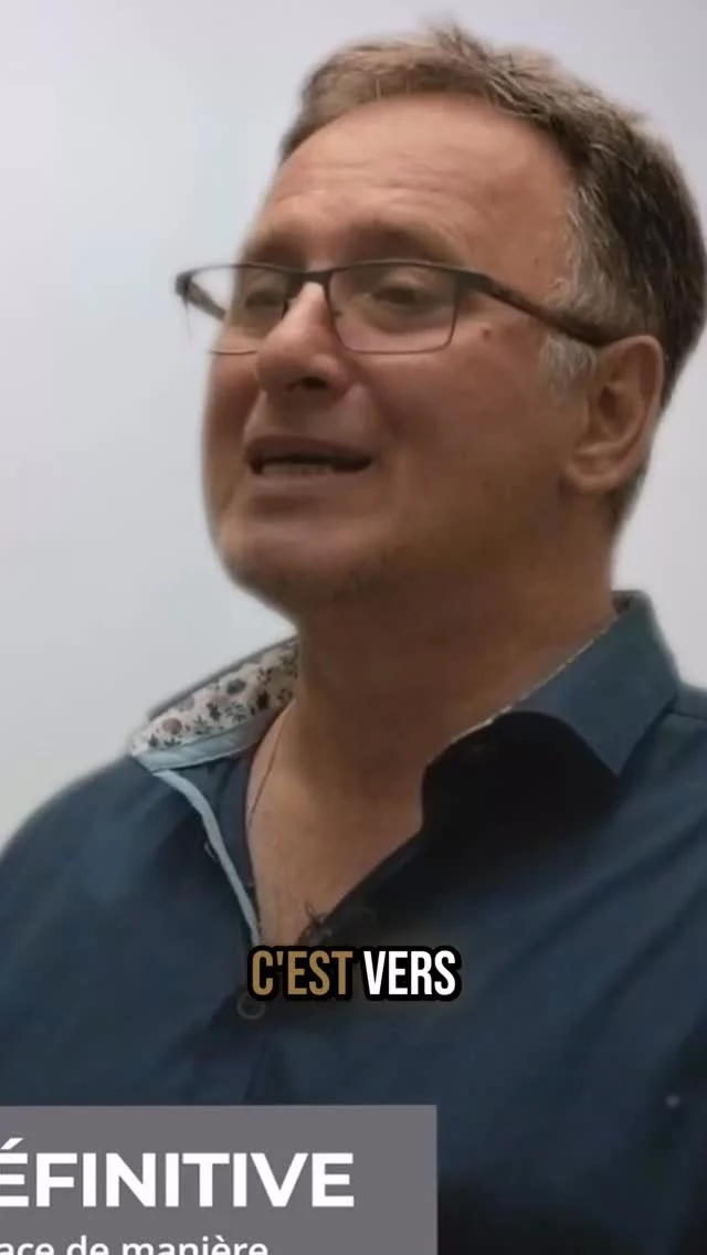 Quelle est la véritable influence des estampes japonaises dans la peinture occidentale ? Savez-Vous qu’elle dépasse largement le « Japonisme » qui est une influence stylistique. En fait c’est la conception de la profondeur qui à été bouleversée. Il s’agit d’une révolution majeure qui à transformé la peinture du XXème siècle. Pour en savoir plus suivez nos cours sur www.culturepeinture.com #culturepeinture #peinture #artmoderne #histoiredelart #artabstrait #peinturemoderne